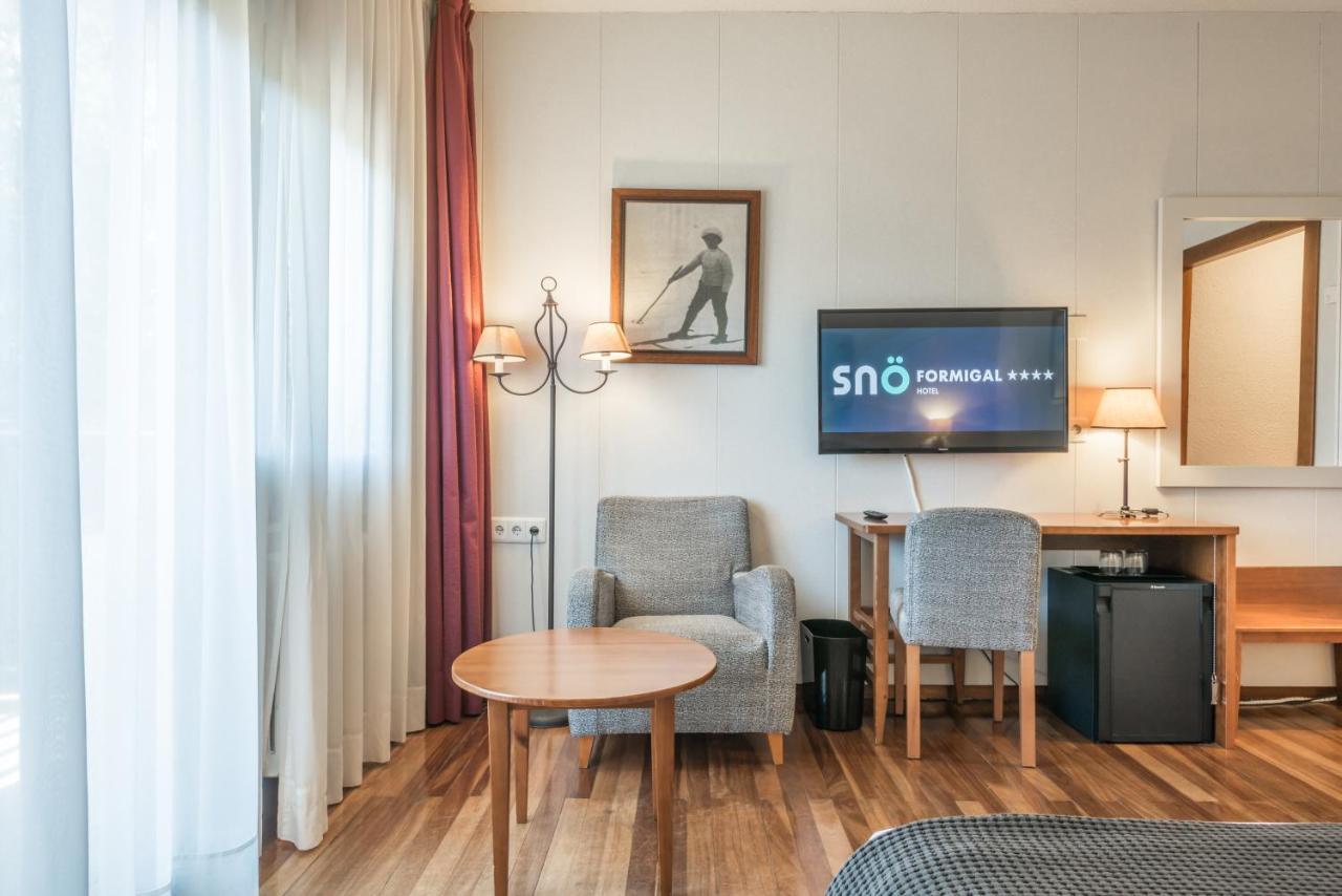 Snoe Hotel Formigal Buitenkant foto
