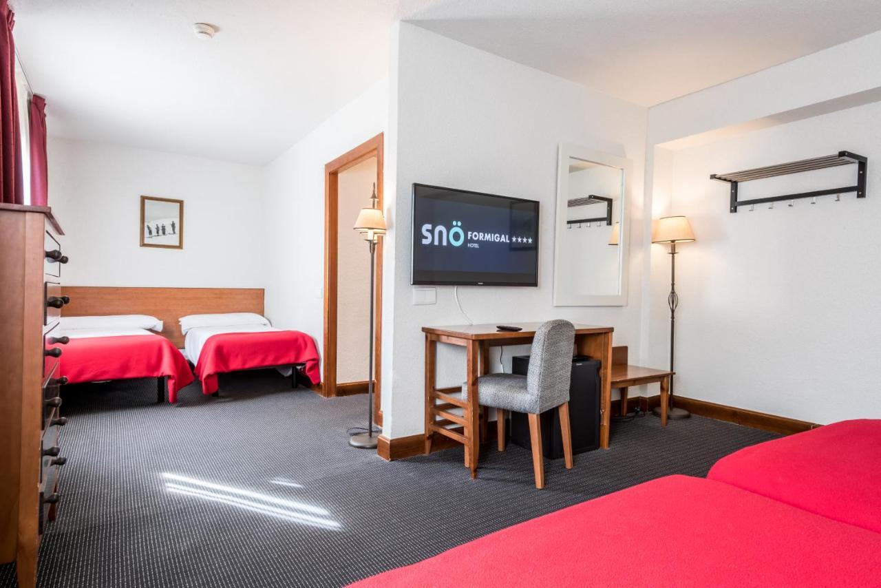 Snoe Hotel Formigal Buitenkant foto
