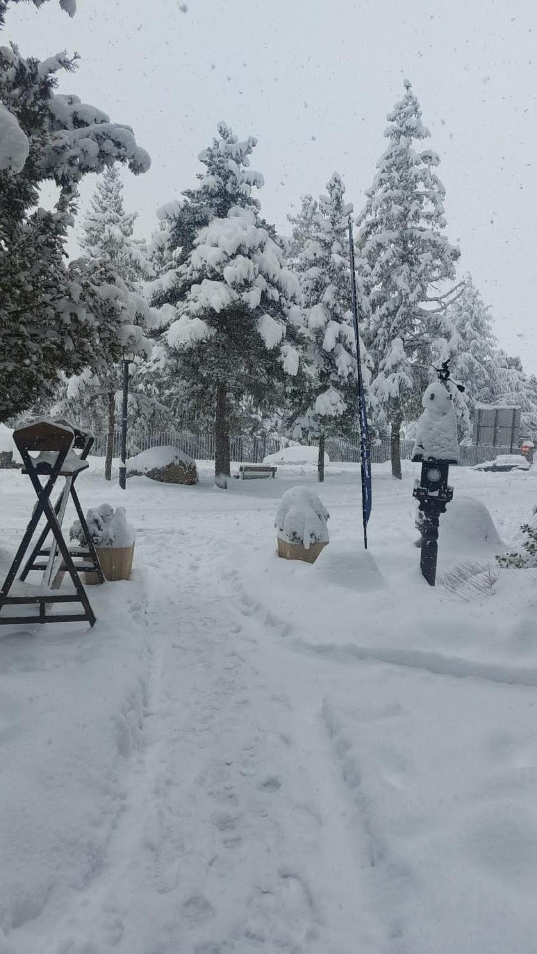 Snoe Hotel Formigal Buitenkant foto